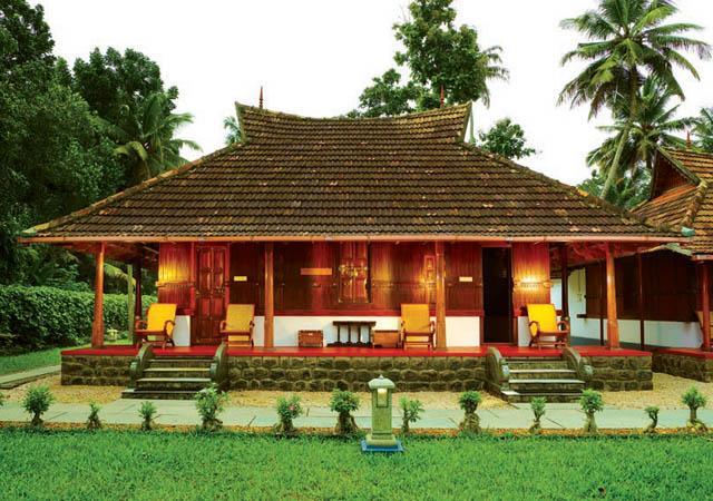 Palmdale Heritage Champakulam Exterior photo
